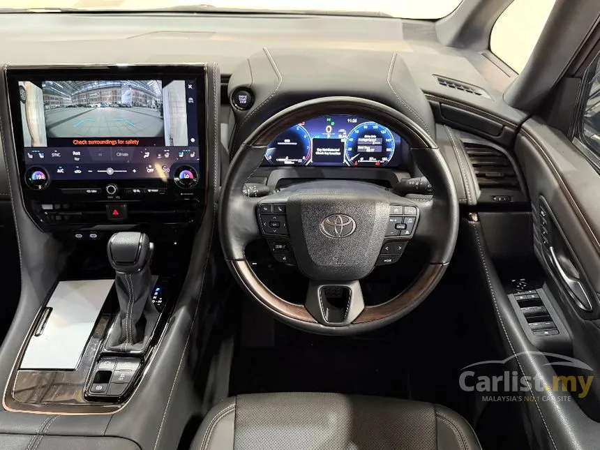 2024 Toyota Alphard Z 7-Seater MPV