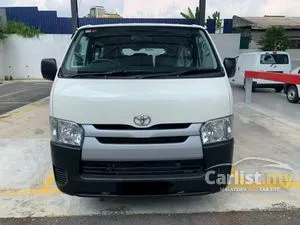 2025 Toyota Hiace 3.0 Window Van Van