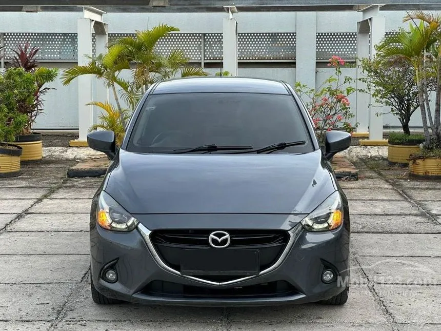 Jual Mobil Mazda 2 2015 R 1.5 di DKI Jakarta Automatic Hatchback Abu