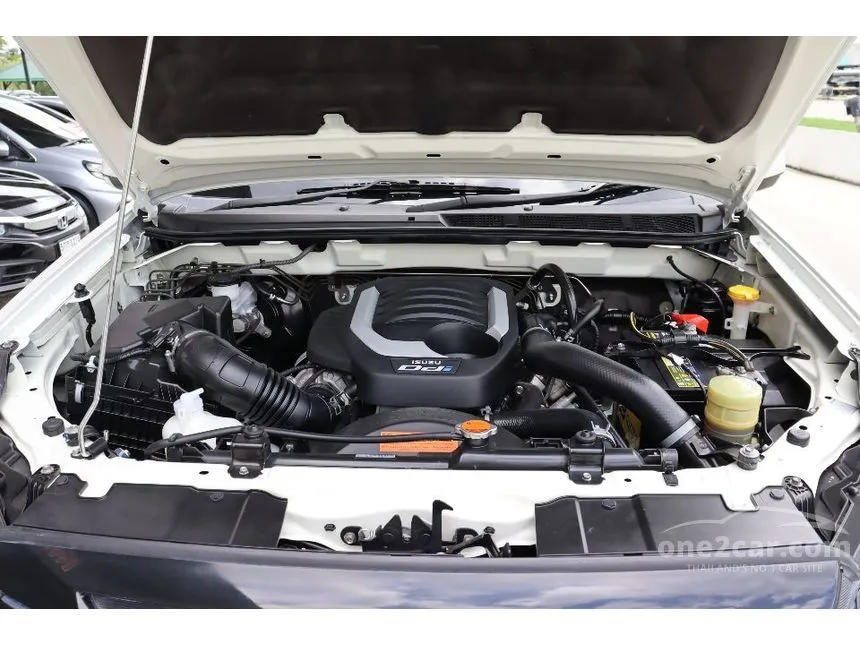 2019 Isuzu D-MAX Hi-Lander Stealth Z-Prestige Space Cab Pickup