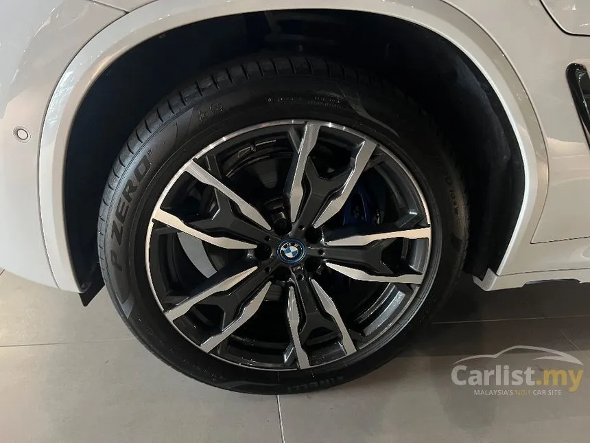 2024 BMW X3 xDrive30e M Sport SUV