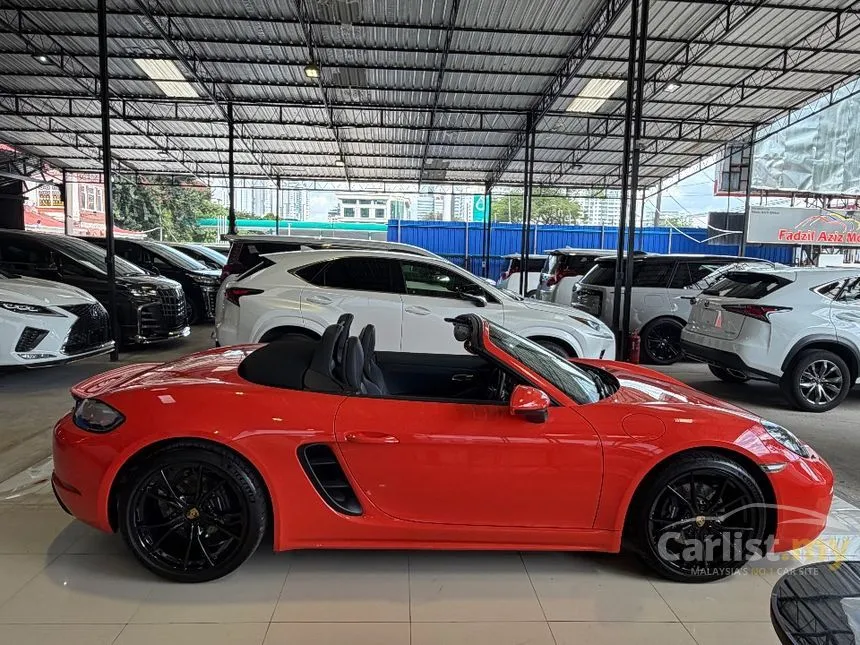 2021 Porsche 718 Boxster Convertible