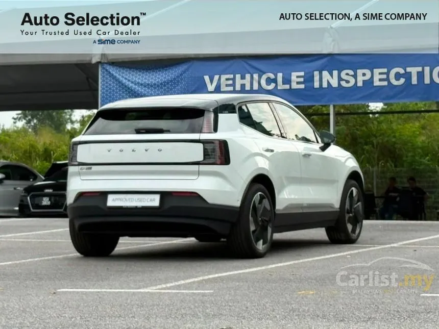 2025 Volvo EX30 Ultra SUV