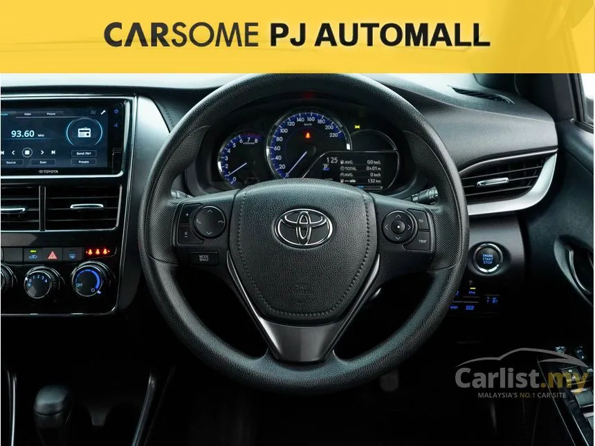 2020 Toyota Yaris E Hatchback
