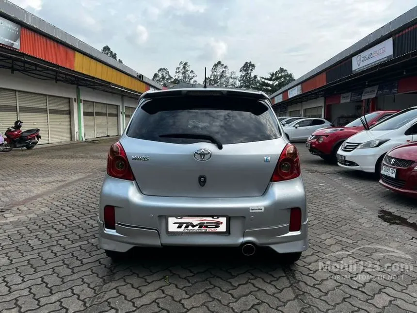 2012 Toyota Yaris E Hatchback