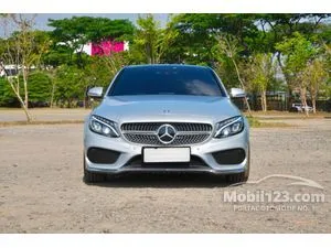 2017 Mercedes-Benz C300 2.0 AMG Line CKD Sedan