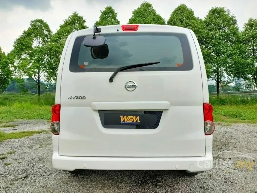 2014 Nissan NV200 Panel Van
