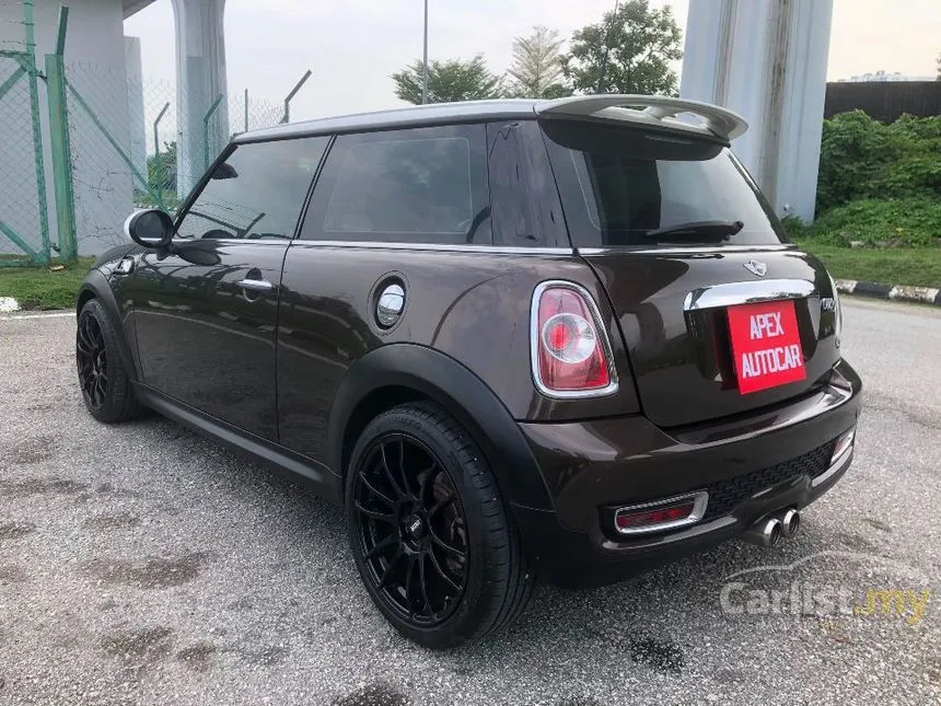 2011 MINI Cooper S Hatchback