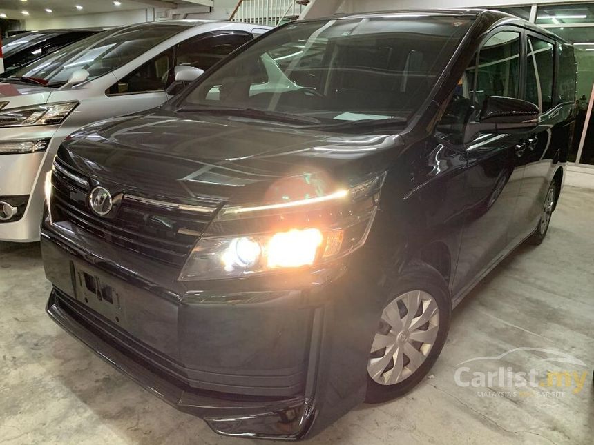 2015 Toyota Voxy X C Package MPV