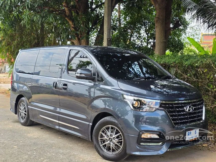 2021 Hyundai H-1 Elite Van