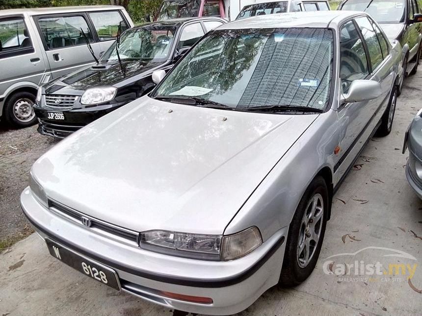 Honda Accord 1993 in Kuala Lumpur Automatic Silver for RM 9,998 