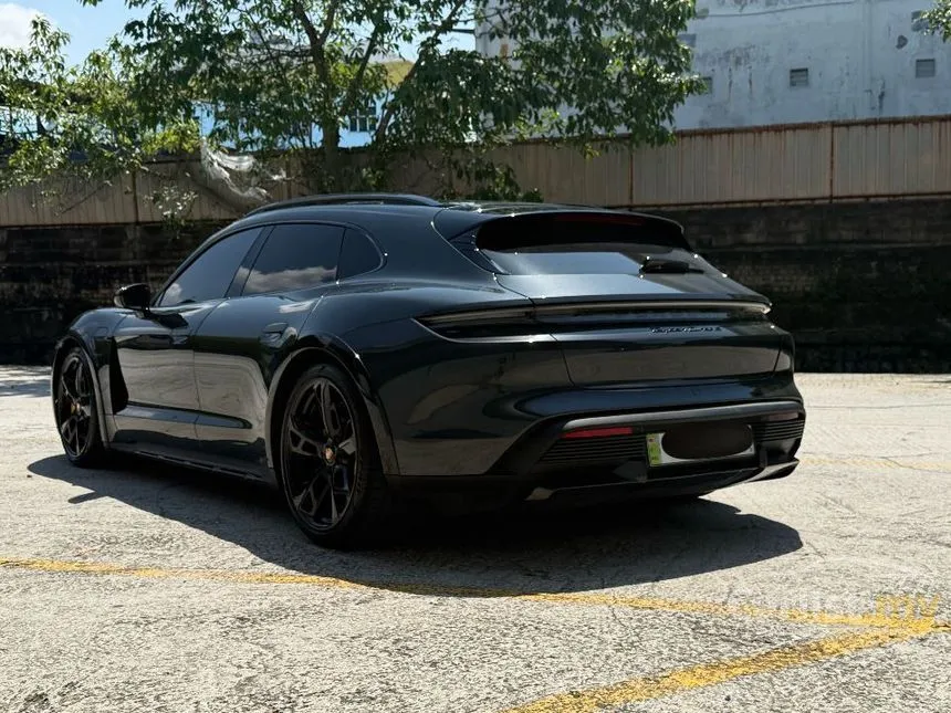 2022 Porsche Taycan Turbo Cross Turismo Wagon