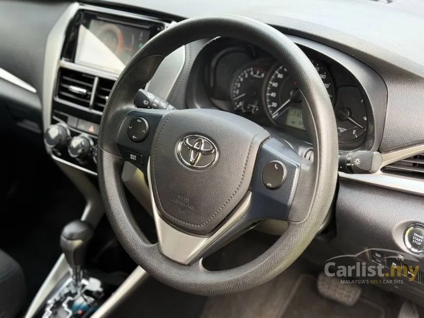 2021 Toyota Yaris E Hatchback