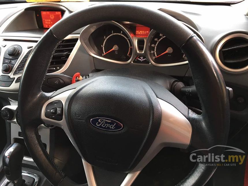 2013 Ford Fiesta LX Sedan