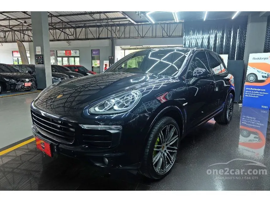 2018 Porsche CAYENNE S E-Hybrid SUV