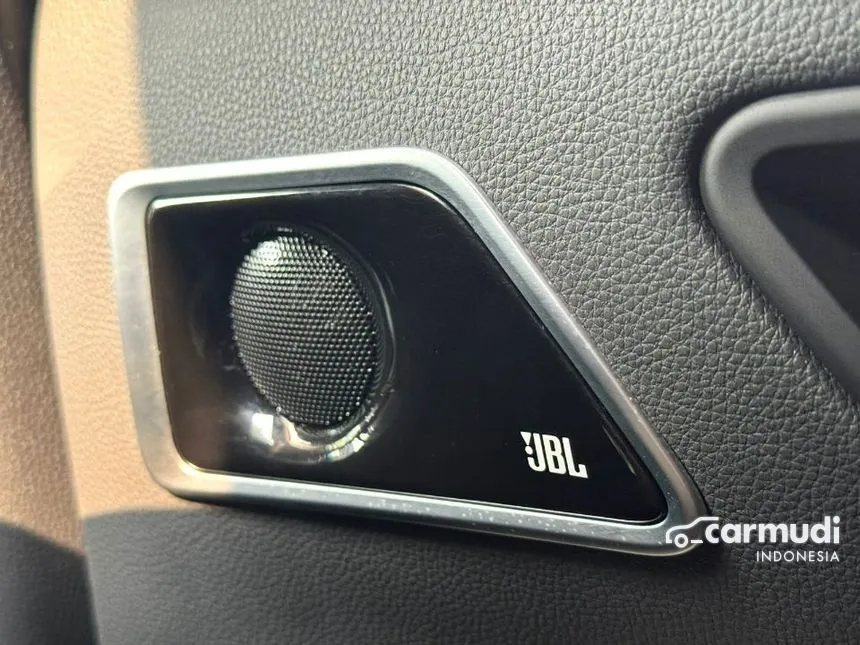 2024 Toyota Land Cruiser 300 VX-R SUV