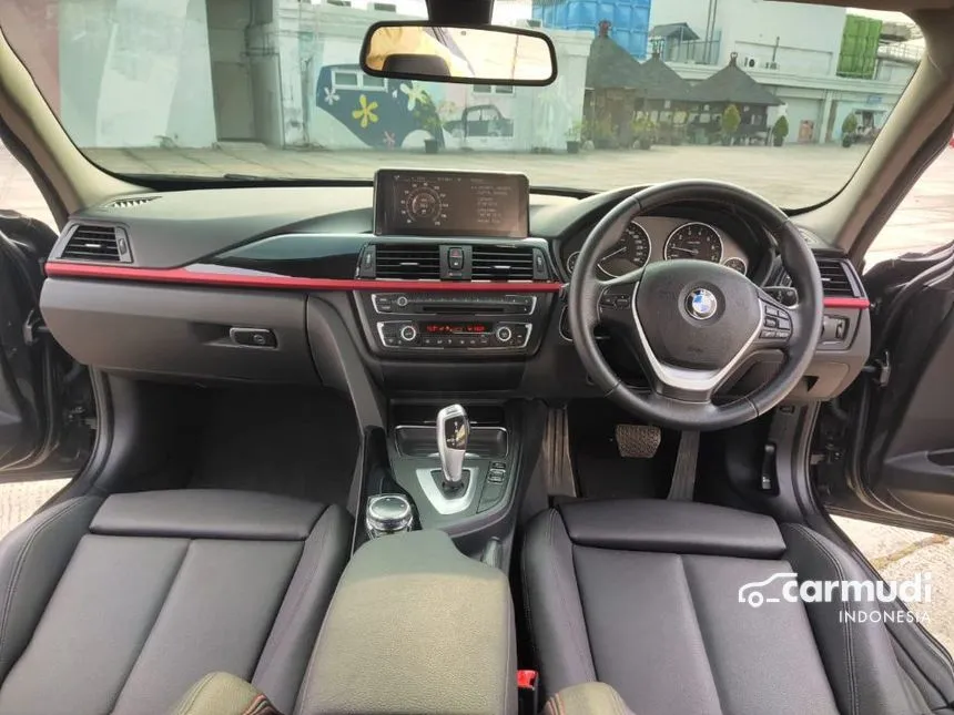 2014 BMW 320i Sport Sedan