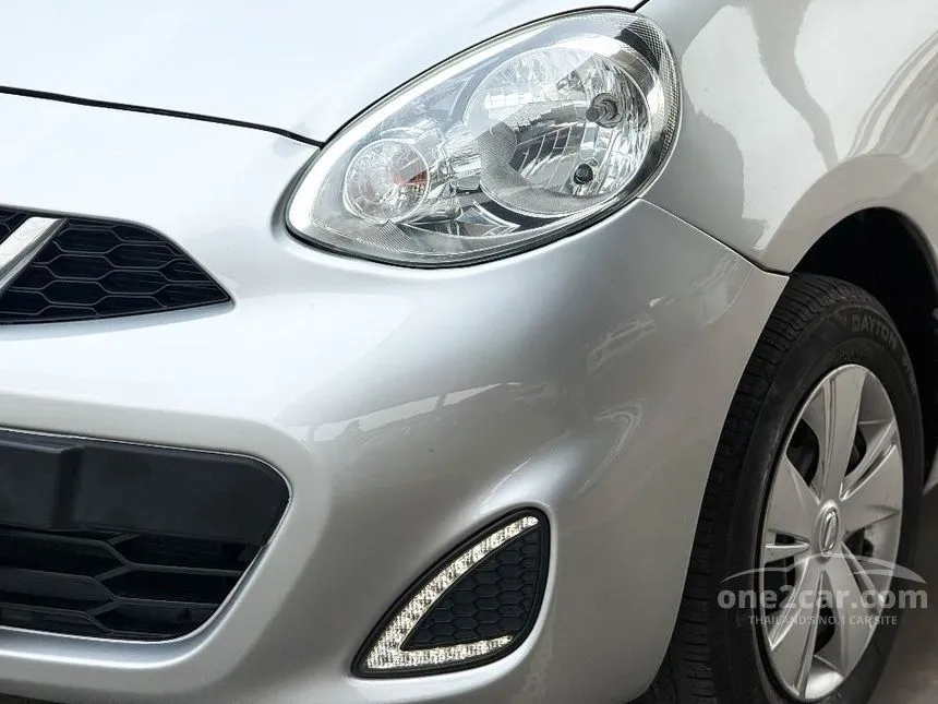 2017 Nissan MARCH E Hatchback