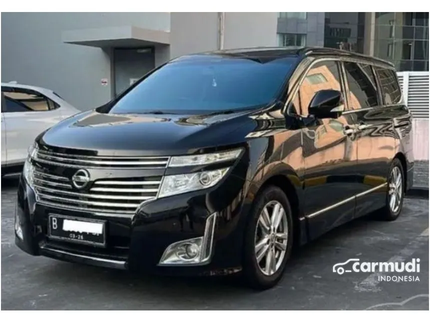 2011 Nissan Elgrand Highway Star MPV