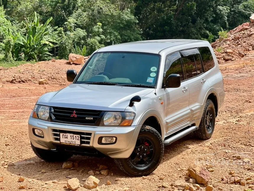 2001 Mitsubishi PAJERO GLS SUV