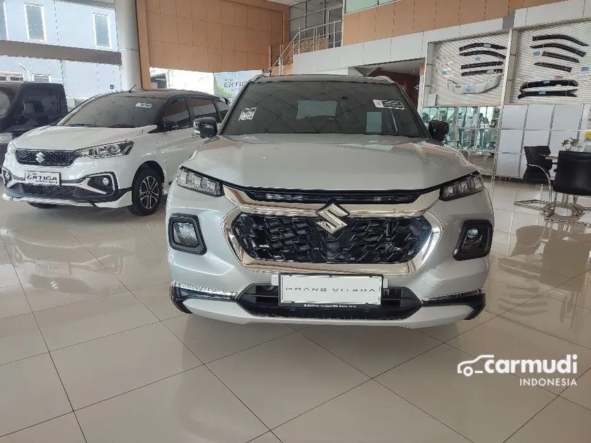 Jual Mobil Suzuki Grand Vitara 2024 MHEV GX Two Tone 1.5 di Banten Automatic SUV Silver Rp 310.800.000