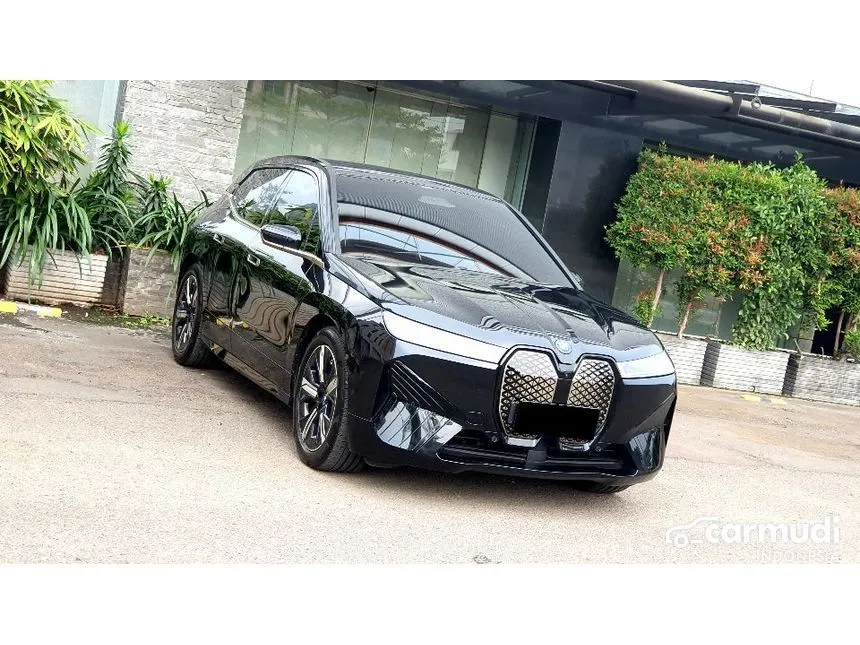 2023 BMW iX xDrive40 Sport SUV