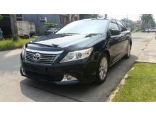 Toyota Camry 2.5 V 2015 Hitam KEYLES