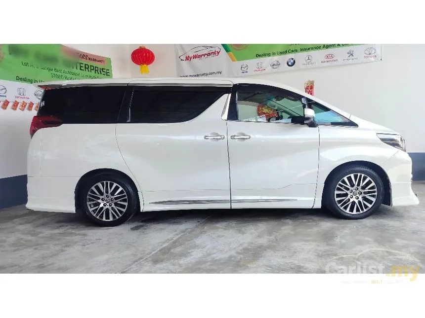 2015 Toyota Alphard SC MPV