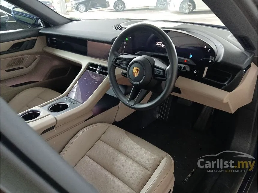 2022 Porsche Taycan Sedan