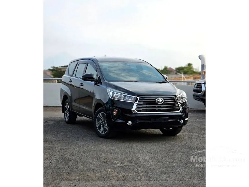 Jual Mobil Toyota Kijang Innova 2023 G 2.4 di Banten Automatic MPV Hitam Rp 384.000.000