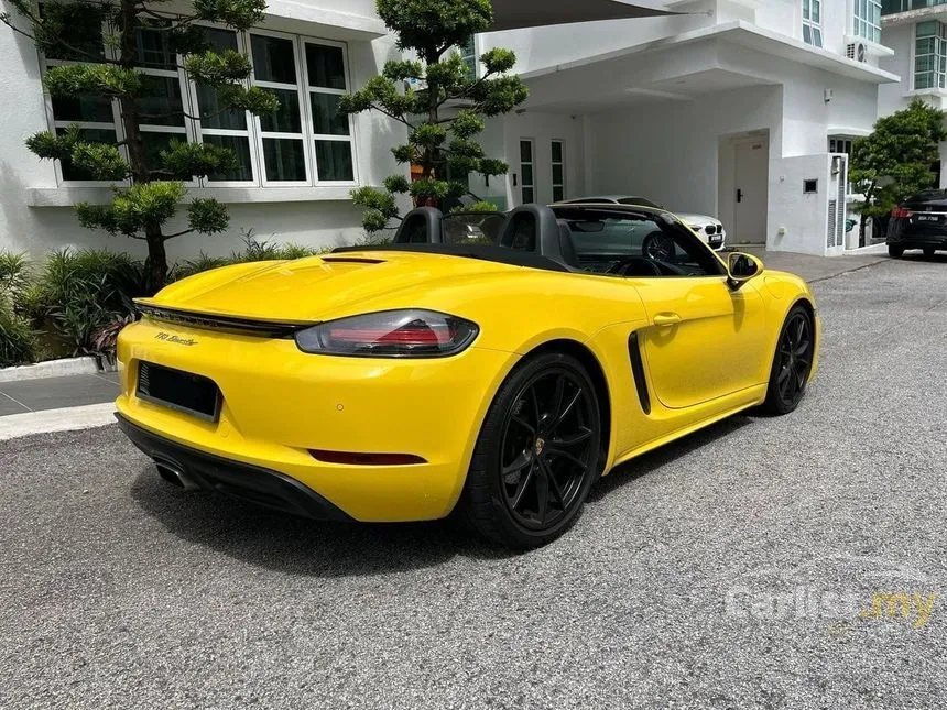 2016 Porsche 718 Cayman Coupe
