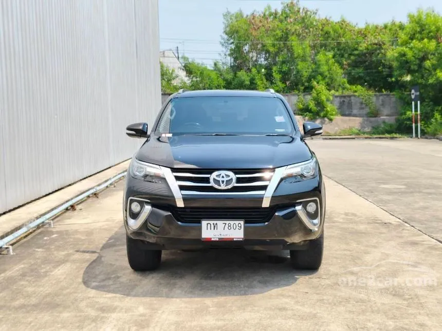 2016 Toyota FORTUNER V SUV