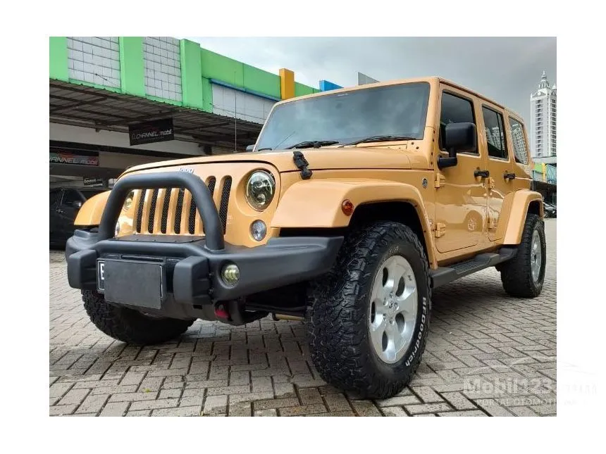 Jual Mobil Jeep Wrangler 2014 Sahara 3.6 di DKI Jakarta Automatic SUV Coklat Rp 895.000.000