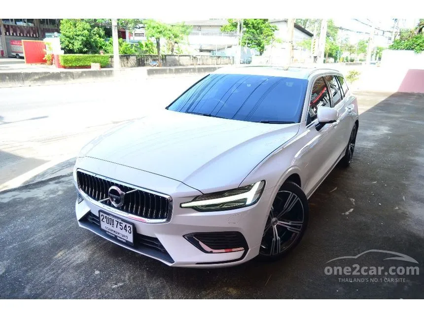 2021 Volvo V60 T8 Inscription Wagon