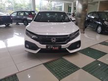 Honda Civic 1,5 E Hatchback