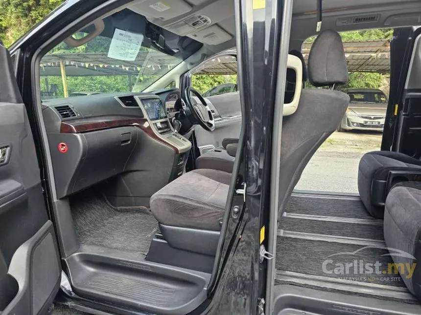 2012 Toyota Vellfire Z Platinum MPV
