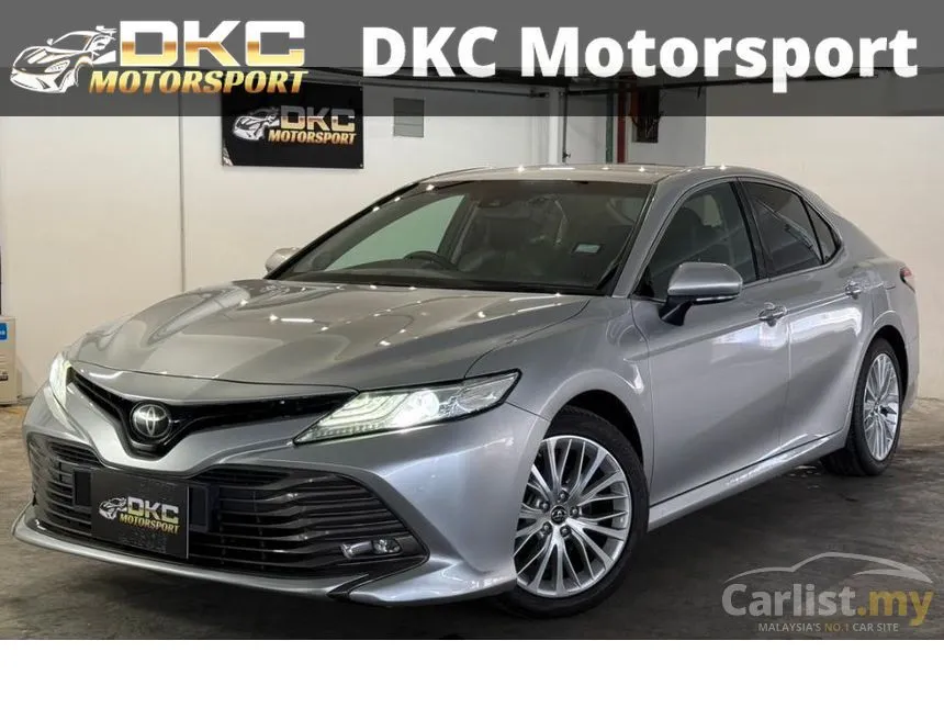 2019 Toyota Camry V Sedan