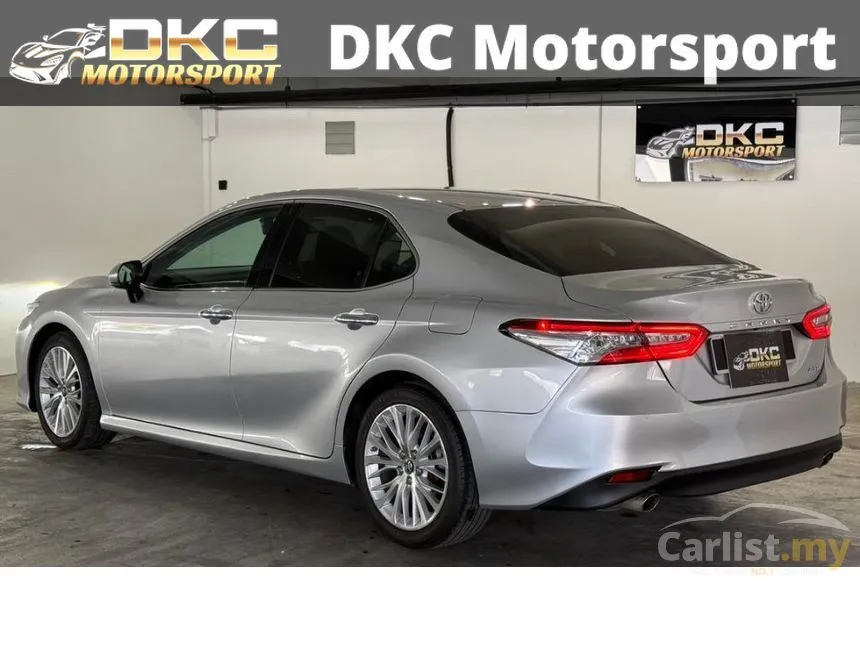 2019 Toyota Camry V Sedan