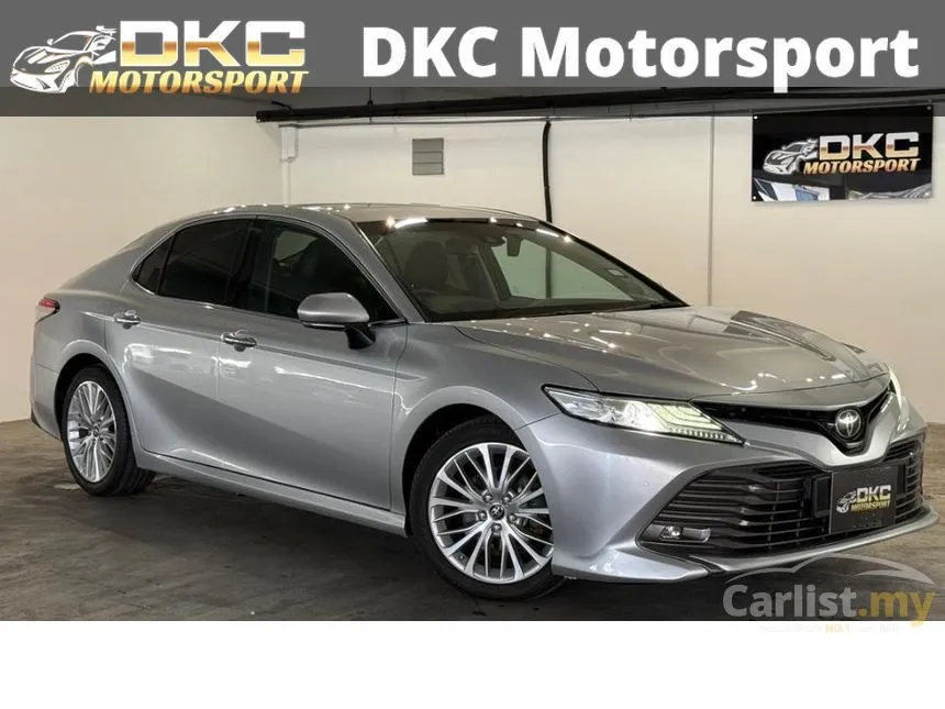 2019 Toyota Camry V Sedan