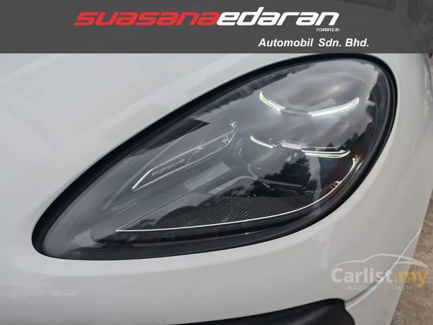 2022 Porsche Macan SUV