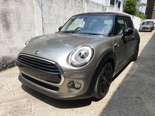 2016 MINI 3 Door 1.5 Cooper (Keyless Entry, I-Drive, Recond)