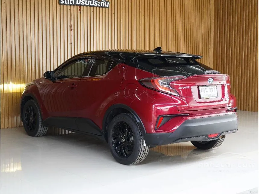 2018 Toyota C-HR HV Mid SUV