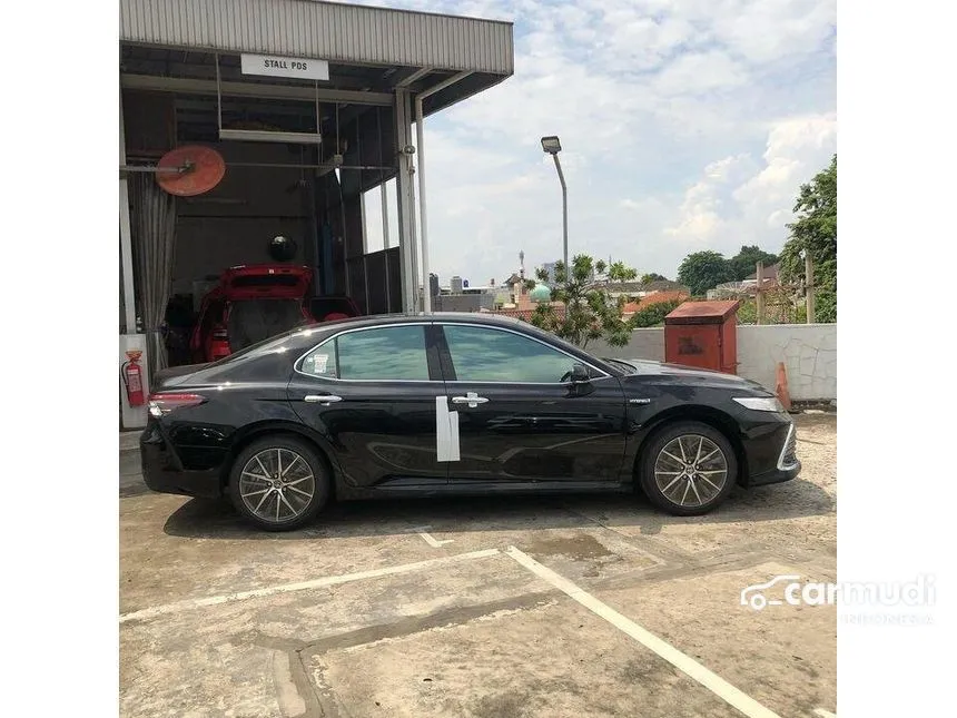 2023 Toyota Camry HV TSS 2 Sedan