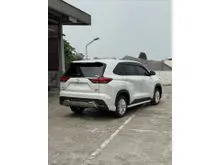 2026 Toyota Kijang Innova Zenix 2.0 V HV (Premium Color) MPV