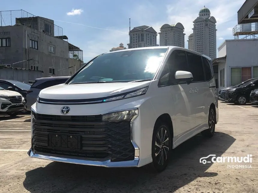 2024 Toyota Voxy Van Wagon