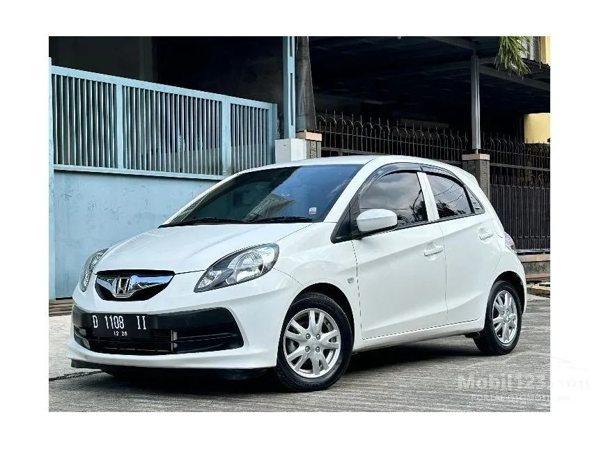 Jual Mobil Honda Brio 2012 E 1.3 di Jawa Barat Automatic Hatchback Putih Rp 119.000.000