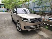 (Provide Warranty, LOW Mileage) 2022 Land Rover Range Rover Vogue 4.4 (P530 First Edition) Optional SV Style Seats, Rear Entertainment. P400 P615