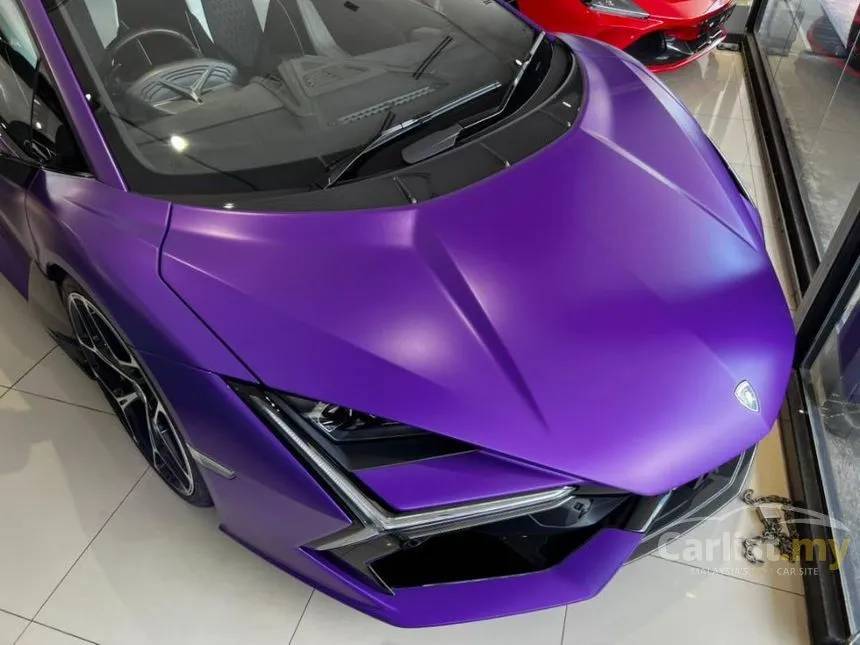 2024 Lamborghini Revuelto Coupe