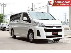 2022 Toyota HIACE 2.8 GL Van