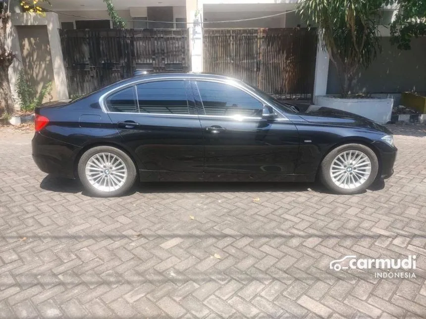 2013 BMW 320i Sport Sedan